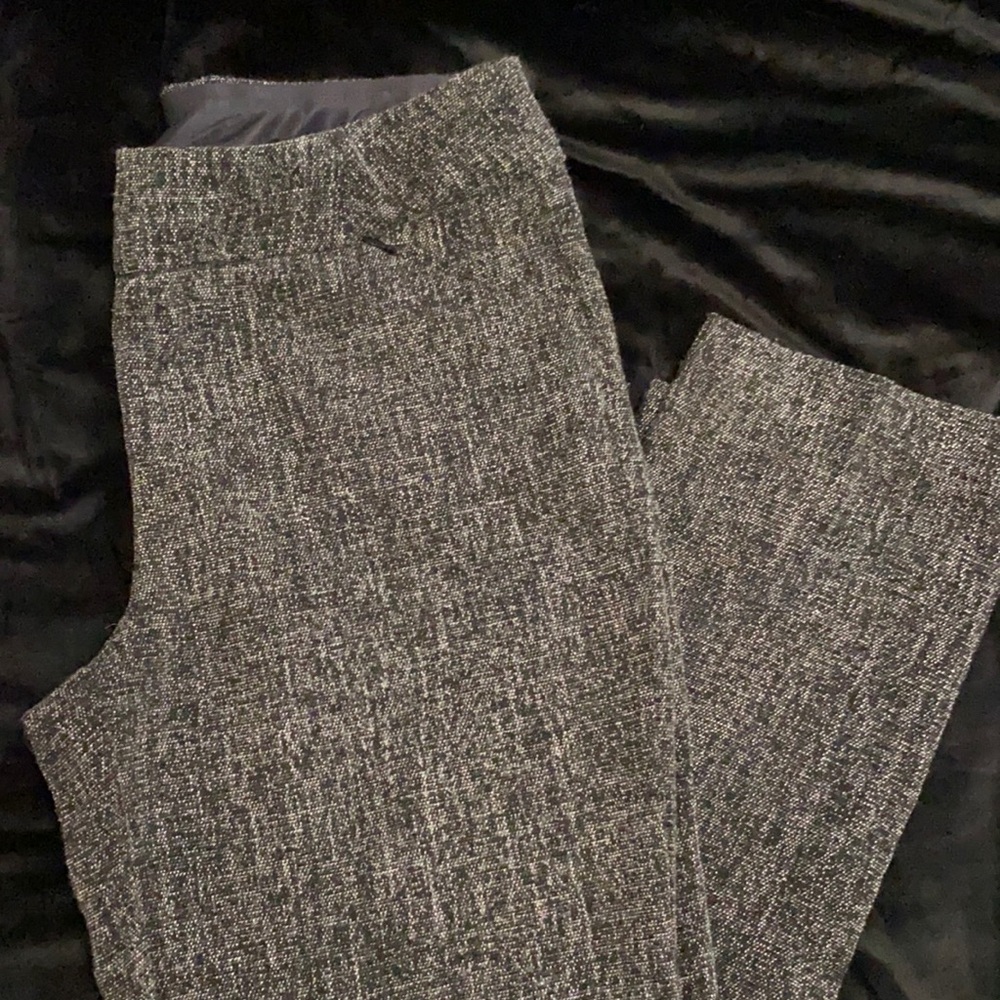Brand new dresspants with elastic band and pockets
